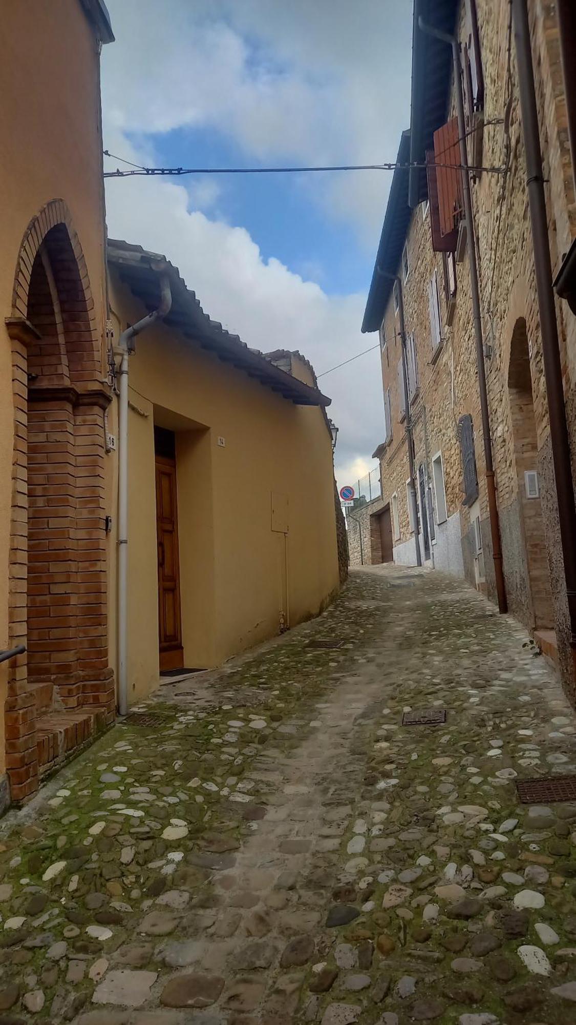 Novecento Apartment Bertinoro Bagian luar foto